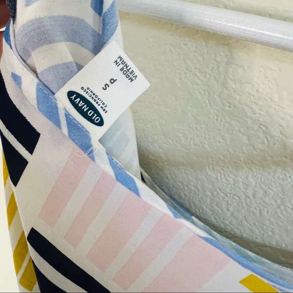 Old Navy Drop Waist Ruffle Multicolor Vibrant Tank Top - Picture 4 of 4